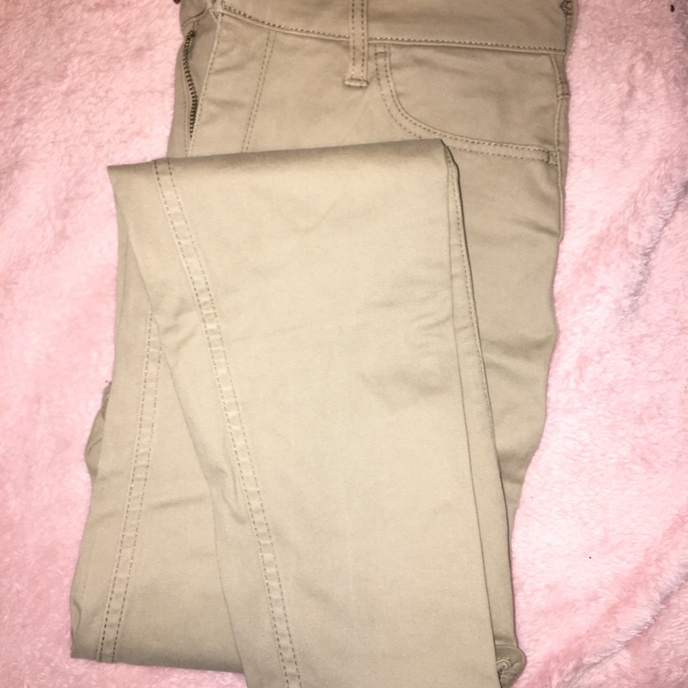 Pants - Picture 2 of 4